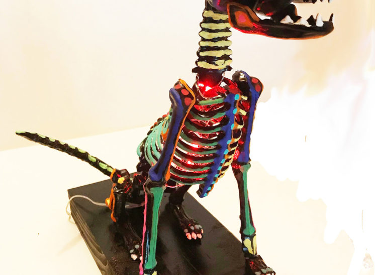 Muertos Cat - Sculpture